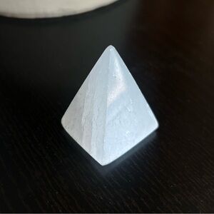 Small Selenite Ring Holder 💍